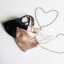 Load image into Gallery viewer, Mask Chains - Hearts
