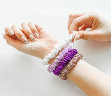 Load image into Gallery viewer, 100% Pure Mulberry Silk Hair Scrunchies - Purple Collection
