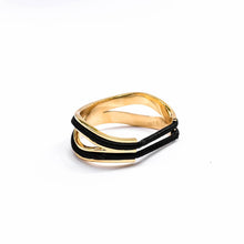Load image into Gallery viewer, Wee Bands - Angels Bands 18k Gold
