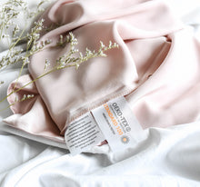 Load image into Gallery viewer, 100% Pure Silk Anti-Ageing Beauty Sleep Set - Charcoal

