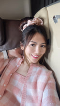 Load image into Gallery viewer, 100% Mulberry Silk Multi Hair Curler Scrunchie
