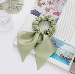 100% Pure Mulberry Silk Bunny Scrunchies - (more colours available)