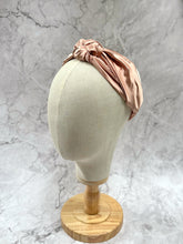 Load image into Gallery viewer, 100% Pure Mulberry Silk Knot Headband Scrunchie Set
