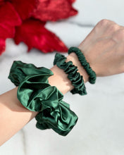 Load image into Gallery viewer, Luxe Pure Silk Hair Scrunchie - Emerald Green
