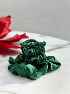 Luxe Pure Silk Hair Scrunchie - Emerald Green