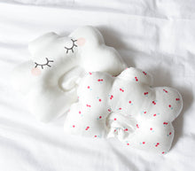Load image into Gallery viewer, 100% Pure Silk Baby Head Shaping Pillow - Reversible
