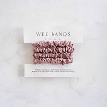 Load image into Gallery viewer, 100% Pure Mulberry Silk Hair Scrunchies - Vineyard Passage
