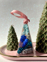 Load image into Gallery viewer, 100% Pure Mulberry Silk Scrunchie Ornament Sets
